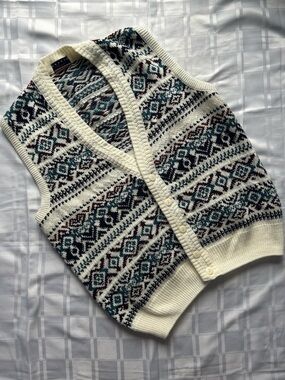 Gordie Howe Vintage Ivory Fair Isle Style Knit Button-Up Sweater Vest